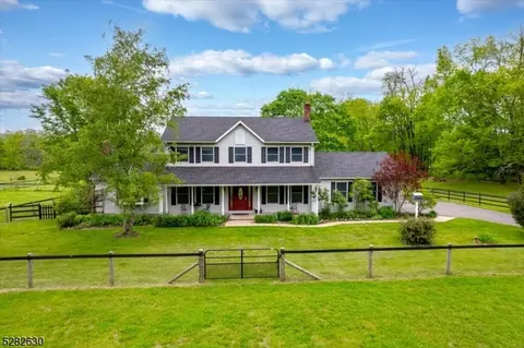 224 Maple Ln, Califon, NJ 07830