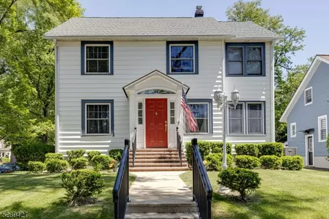 420 Jackson Ave, Dunellen, NJ 08812