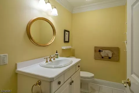341 Pines Lake Dr, Wayne, NJ 07470 photo 21