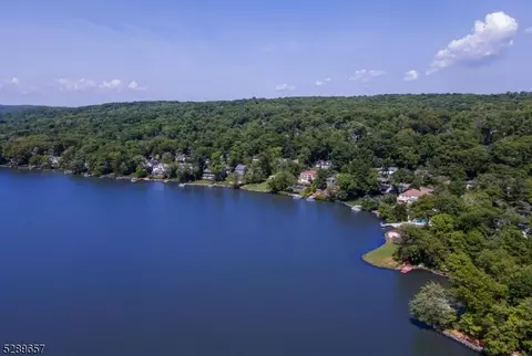 341 Pines Lake Dr, Wayne, NJ 07470 photo 43