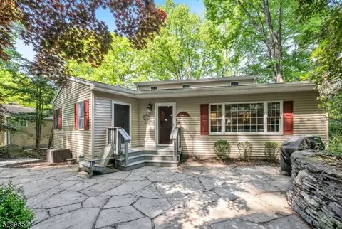 341 Pines Lake Dr, Wayne, NJ 07470 photo 36