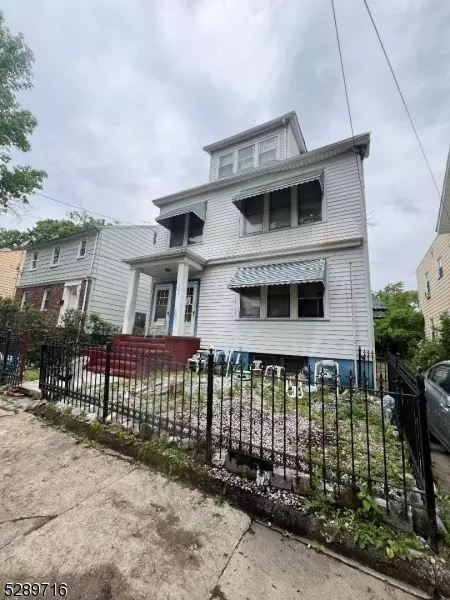 293 Weequahic Ave, Newark, NJ 07112