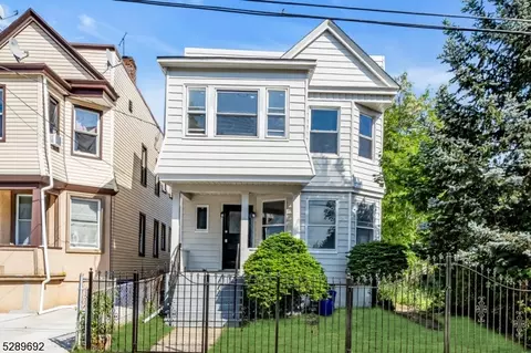 188 Oakwood Pl, City Of Orange, NJ 07050