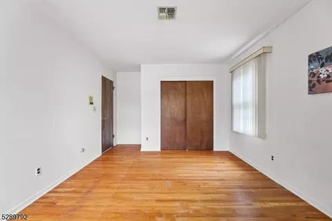 42 Reston Rd, Wayne, NJ 07470 photo 23