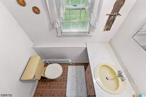 42 Reston Rd, Wayne, NJ 07470 photo 35