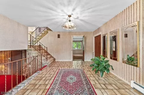 42 Reston Rd, Wayne, NJ 07470 photo 15