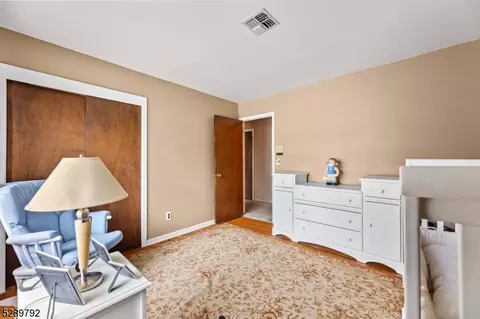 42 Reston Rd, Wayne, NJ 07470 photo 21