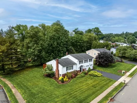 42 Reston Rd, Wayne, NJ 07470 photo 4