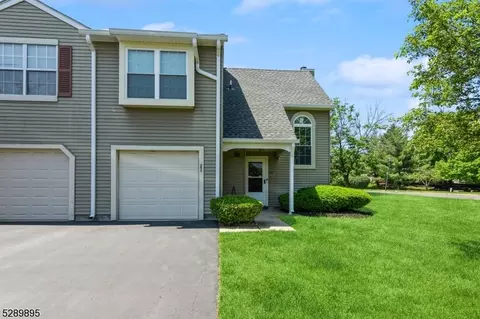 295 Michael J Smith Ct, Somerset, NJ 08873