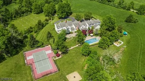 520 Pottersville Rd, Bedminster Twp, NJ 07931