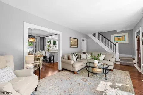 1 Albert Ave, Morristown, NJ 07960