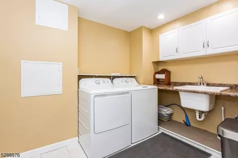 10 Compton Ct, Bernards, NJ 07920 photo 30