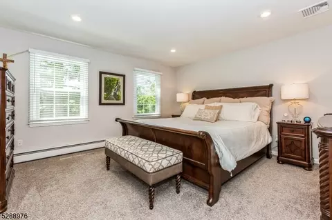 10 Compton Ct, Bernards, NJ 07920 photo 18
