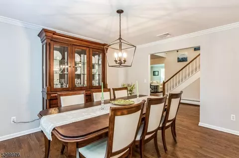 10 Compton Ct, Bernards, NJ 07920 photo 12