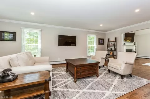 10 Compton Ct, Bernards, NJ 07920 photo 13