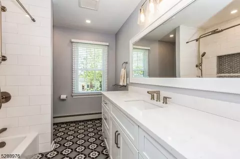 10 Compton Ct, Bernards, NJ 07920 photo 24