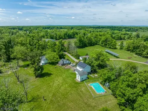 275 Locktown Rd, Flemington, NJ 08822