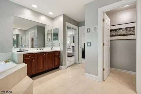 3 Summer Hill Rd, Wayne, NJ 07470 photo 22