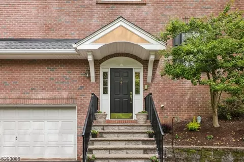 3 Summer Hill Rd, Wayne, NJ 07470 photo 2