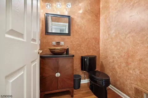 3 Summer Hill Rd, Wayne, NJ 07470 photo 16