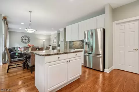3 Summer Hill Rd, Wayne, NJ 07470 photo 9