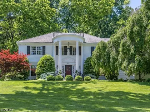 228 S Mountain Ave, Montclair, NJ 07042