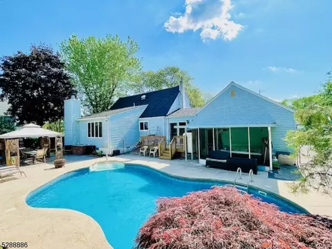 132 Wyoming Ave, Spotswood, NJ 08884