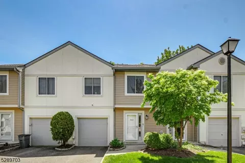 2404 Park Pl, Springfield, NJ 07081