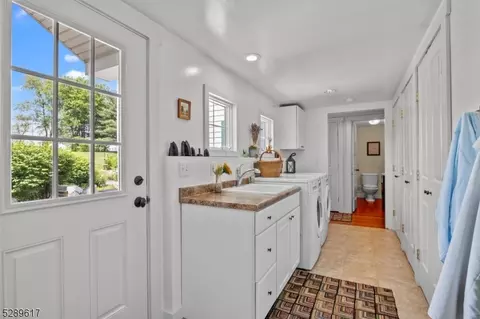 42 Toad Ln, Raritan Twp, NJ 08551 photo 22