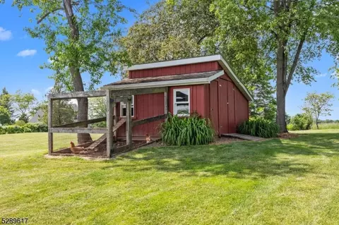 42 Toad Ln, Raritan Twp, NJ 08551 photo 44