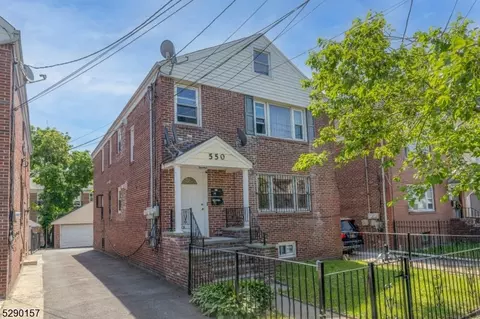 550 Stuyvesant Ave, Irvington, NJ 07111