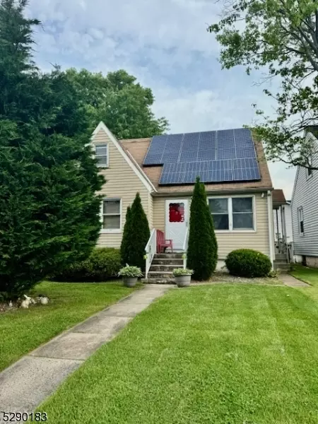 168 Sherry St, Woodbridge Twp, NJ 07095