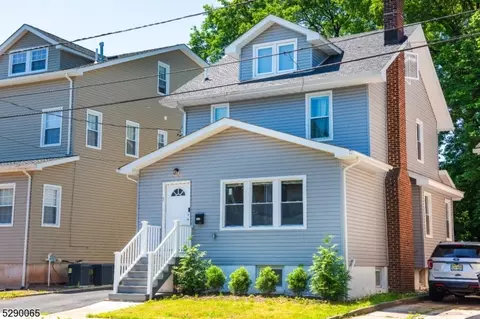 7 Lafayette Pl, Irvington, NJ 07111