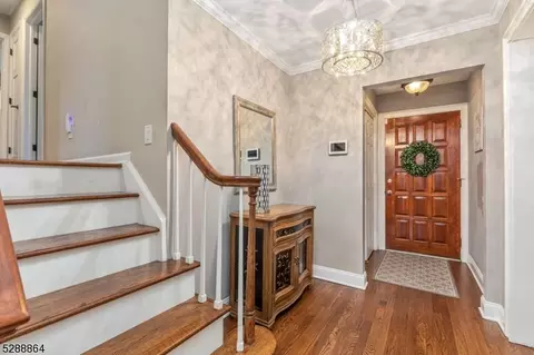 9 Craig Rd, Springfield, NJ 07081 photo 2