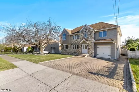 145 Doherty Dr, Clifton, NJ 07013