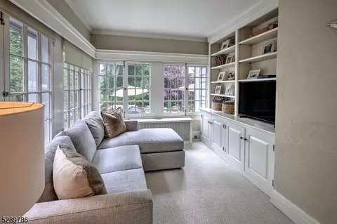 31 Springbrook Rd, Morristown, NJ 07960 photo 8