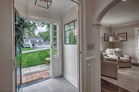 31 Springbrook Rd, Morristown, NJ 07960 photo 3