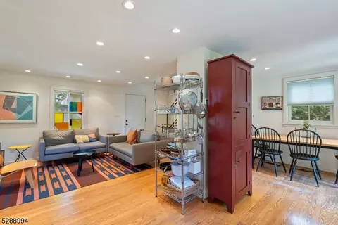 10 Prospect St, Mendham Boro, NJ 07945 photo 14
