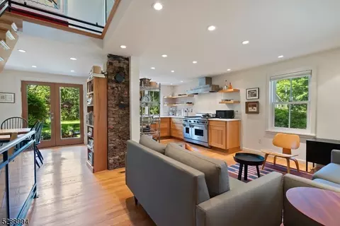 10 Prospect St, Mendham Boro, NJ 07945 photo 16