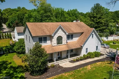 200 Prospect Ave, Morris Plains, NJ 07950
