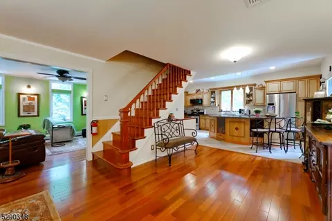6 Oak Ter, Wanaque, NJ 07465 photo 8