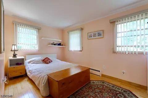 6 Oak Ter, Wanaque, NJ 07465 photo 19