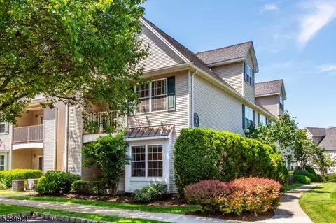 155 Cambridge Ct, Clifton, NJ 07014
