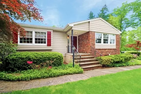267 S Ridgedale Ave, East Hanover, NJ 07936
