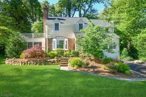 5 Overhill Rd, Summit, NJ 07901