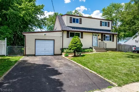 39 Nicholas Dr, Old Bridge, NJ 08857