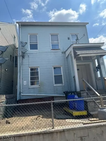 160 3rd St, Passaic, NJ 07055 photo 2