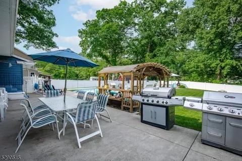 130 Doty Rd, Wanaque Boro, NJ 07420 photo 23