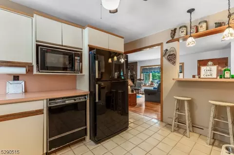 130 Doty Rd, Wanaque Boro, NJ 07420 photo 10