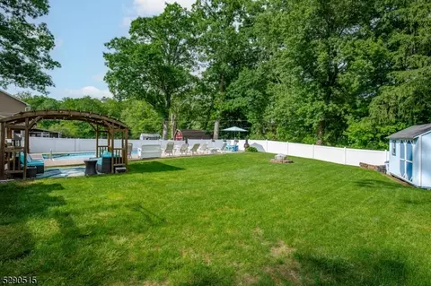 130 Doty Rd, Wanaque Boro, NJ 07420 photo 22